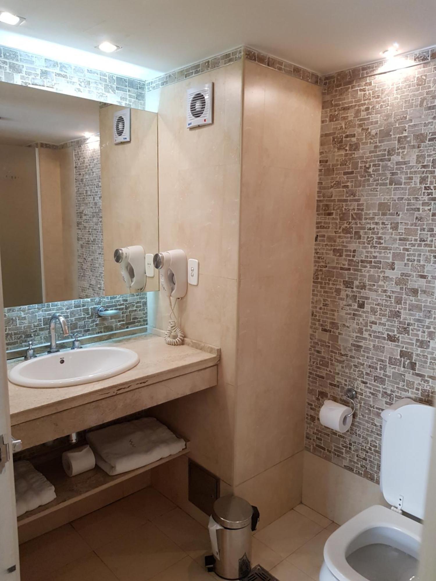 Basic Triple Room