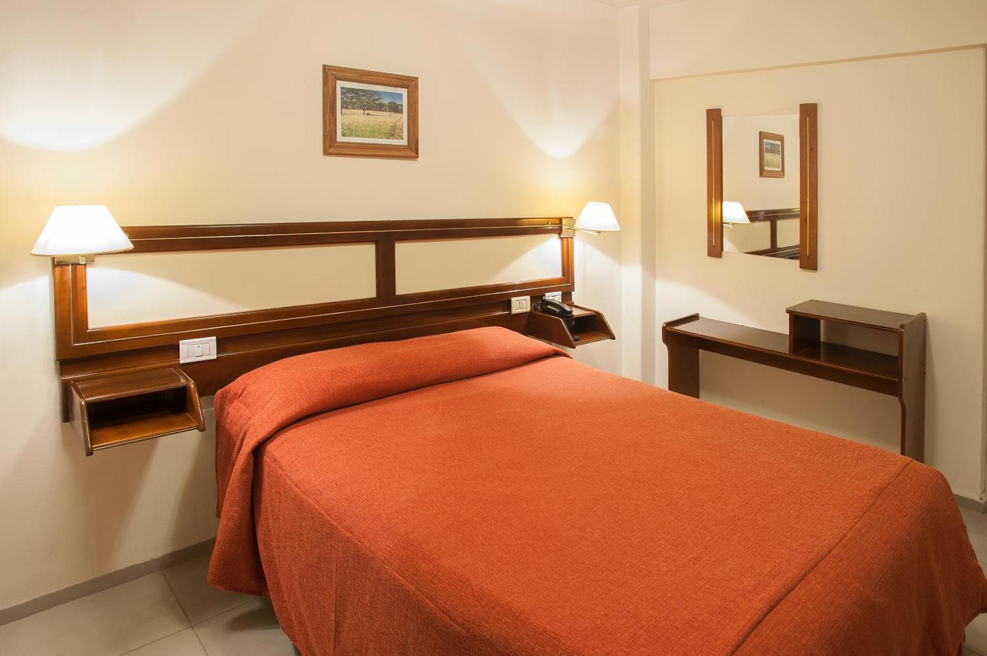 Classic Double or Twin Room,1212622534:JPEG