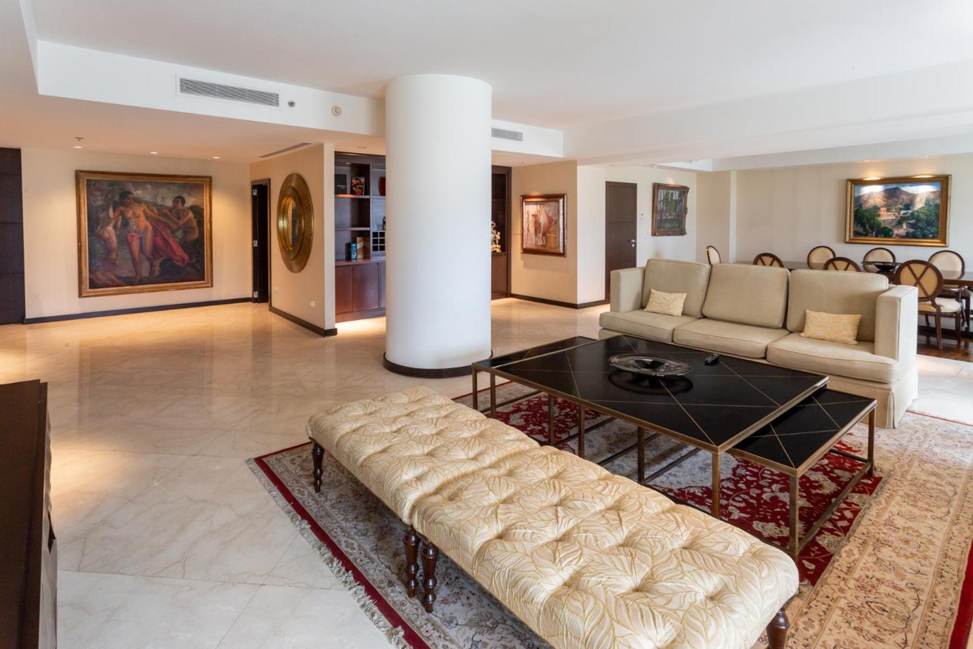 Presidential Suite 1 King