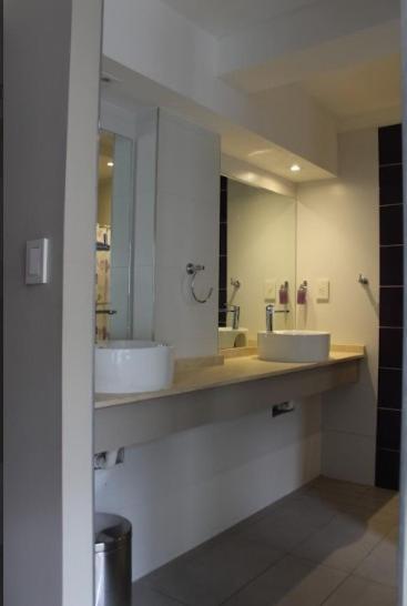 Female Dormitory Room,1669148449:JPEG