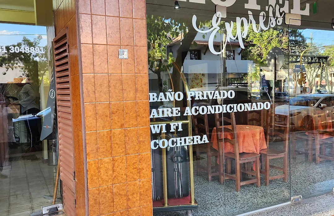 Hotel Express Mendoza-1