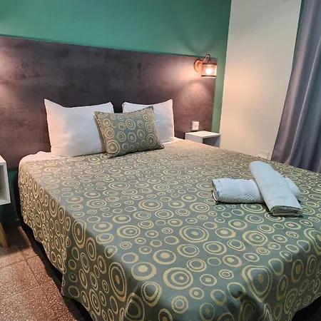 Hotel Juan B Justo Garden-2
