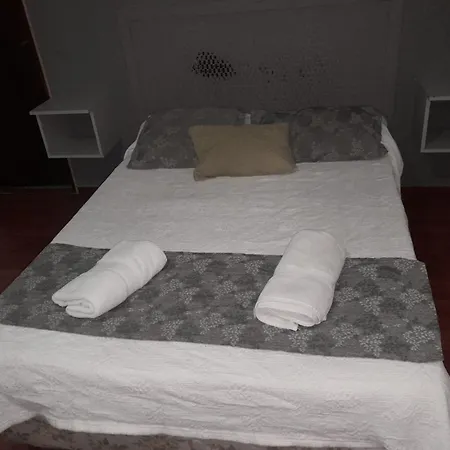 Piazza Suites 3-3