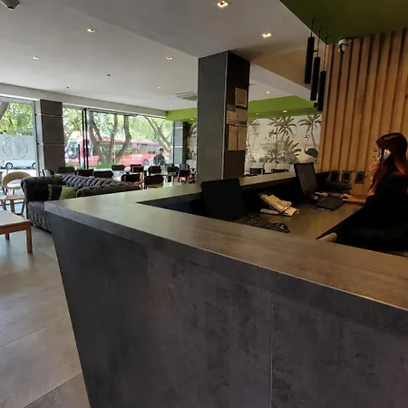 Soltigua Apart Hotel Mendoza-3