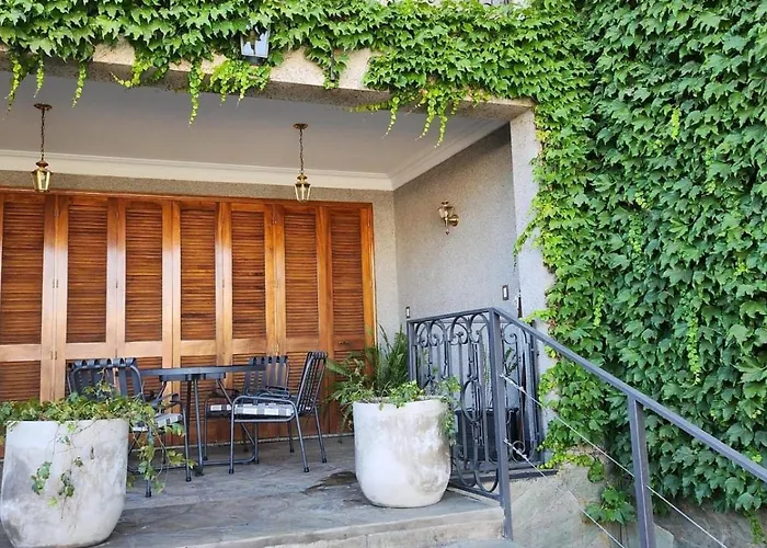 Hotel Boutique Casa & Cava Mendoza