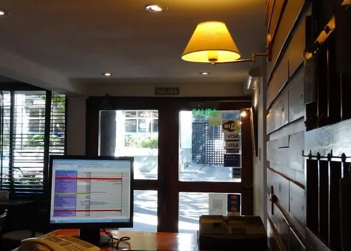Hotel Mayo Mendoza
